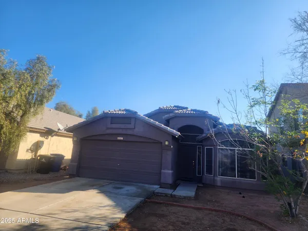 $2,200 | 19417 North 7th Drive, Phoenix, AZ 85027