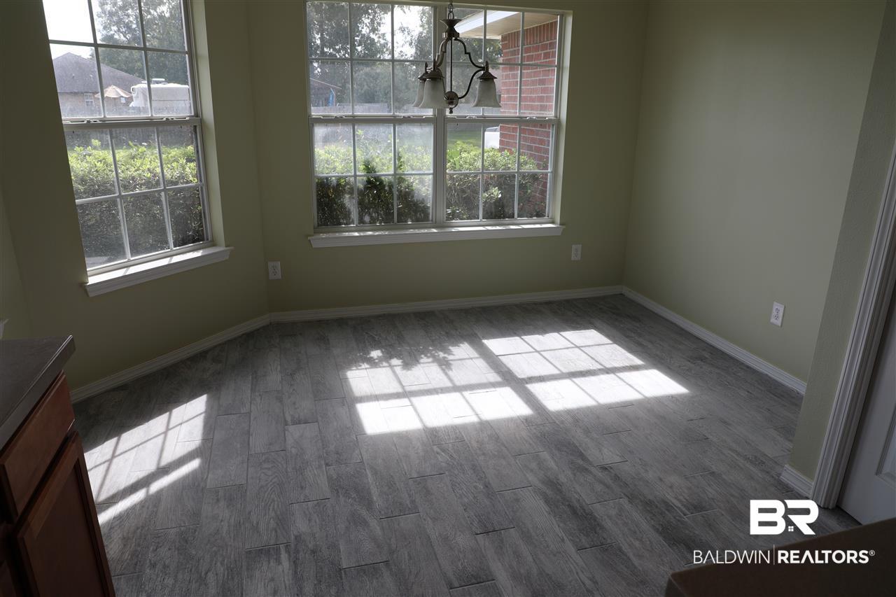 15450 Paddington Drive Foley, AL 36535 - Photo 11 of 32