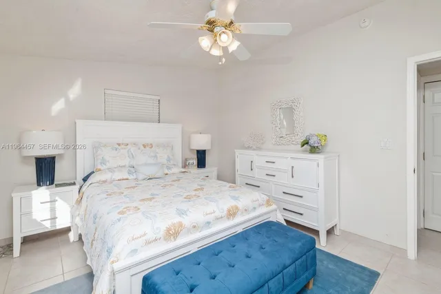 $3,200 | 133 East Silver Palm Avenue, Tavernier, FL 33070