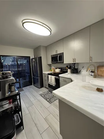 $445,000 | 10069 Southwest 77th Court, Miami, FL 33156