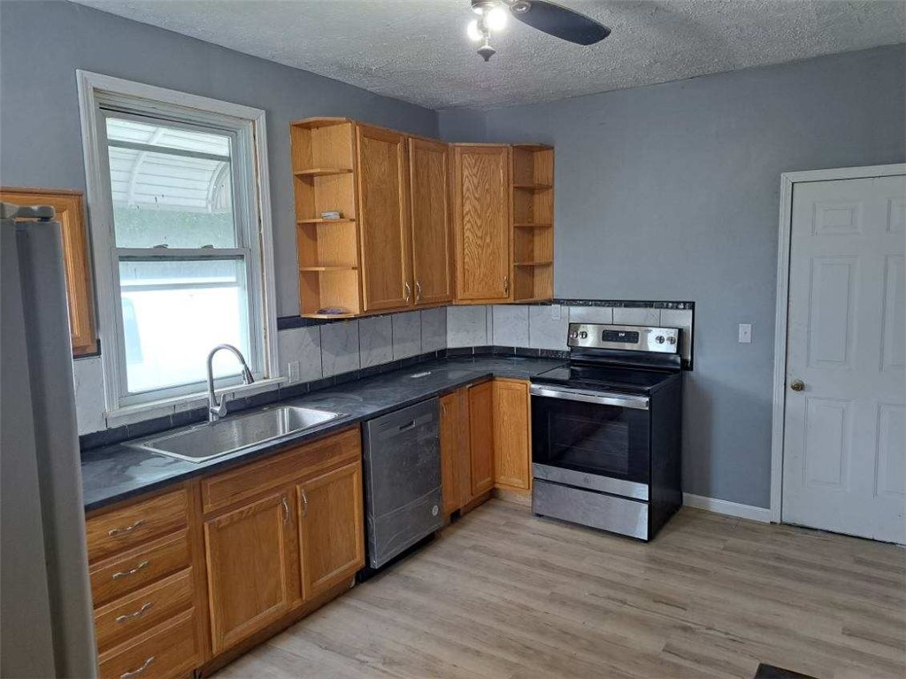 117 Riegel Street Dayton, OH 45417 - Photo 4 of 19