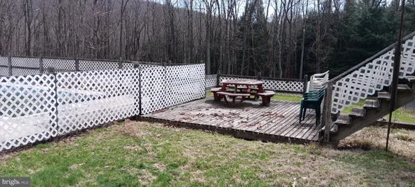 $180,000 | 1243 Shaffer Mountain Road, Cairnbrook, PA 15924