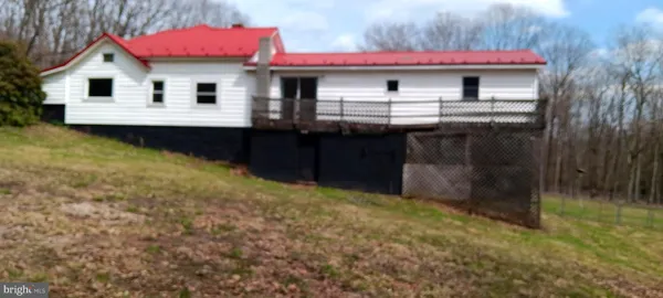 $180,000 | 1243 Shaffer Mountain Road, Cairnbrook, PA 15924