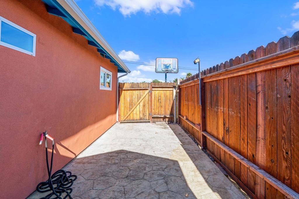 512 Tatum Street Vista, CA 92083 - Photo 22 of 26