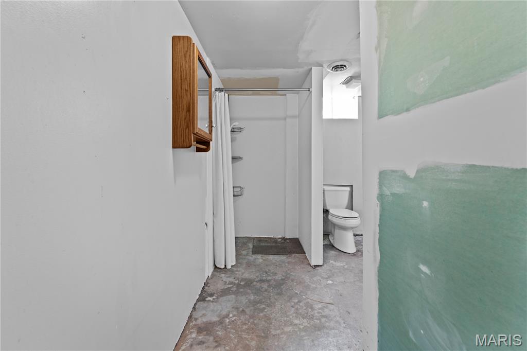 2812 Laclede Station Road Maplewood, MO 63143 - Photo 27 of 40