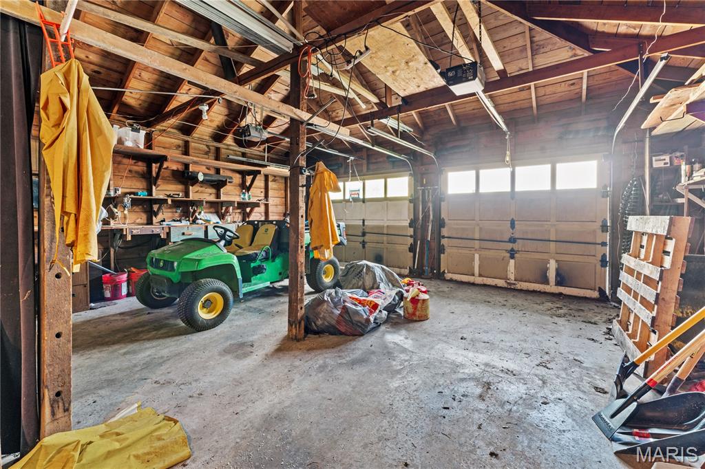 2812 Laclede Station Road Maplewood, MO 63143 - Photo 36 of 40