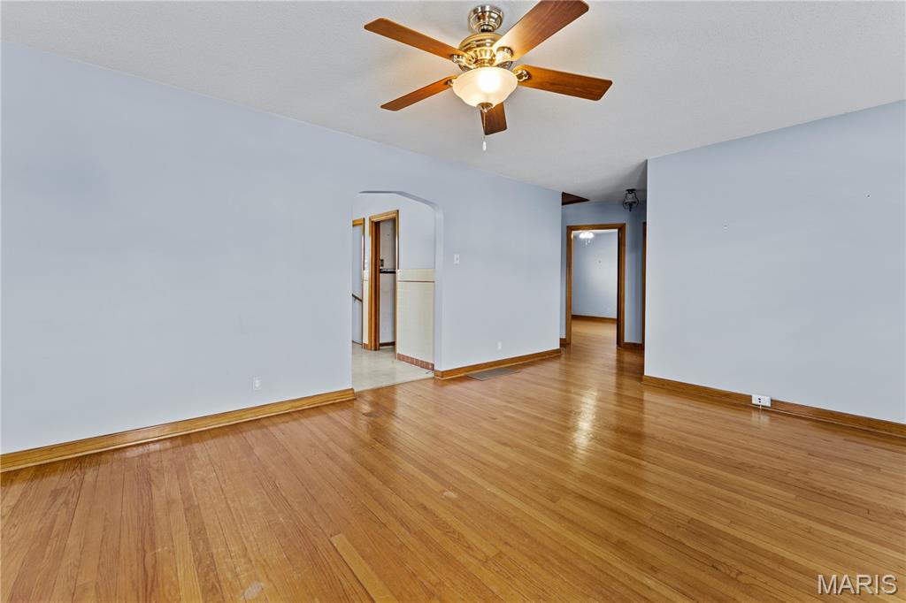 2812 Laclede Station Road Maplewood, MO 63143 - Photo 5 of 40