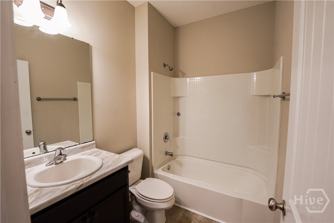 272 Sawmill Road Hinesville, GA 31313 - Photo 12 of 25