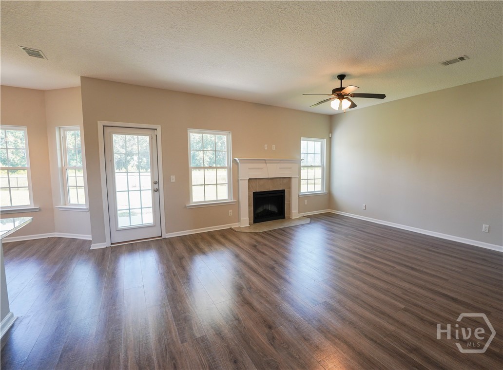 272 Sawmill Road Hinesville, GA 31313 - Photo 6 of 25