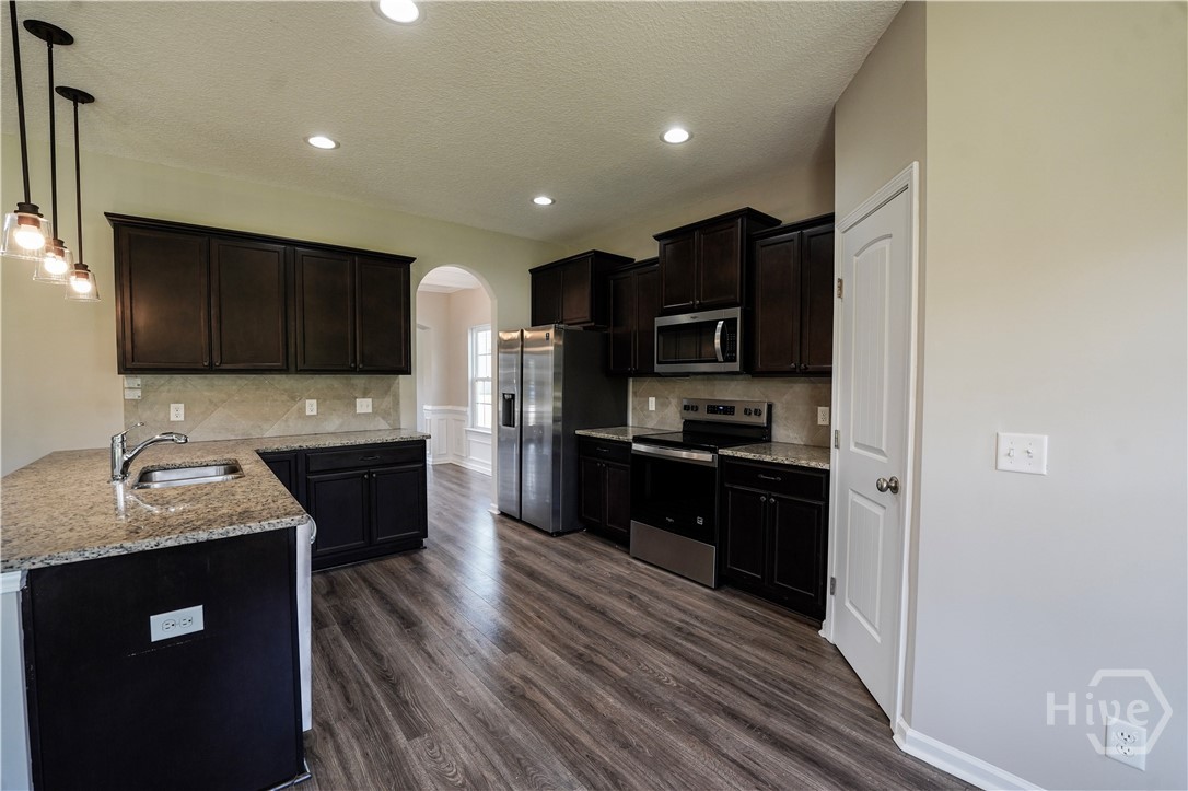 272 Sawmill Road Hinesville, GA 31313 - Photo 9 of 25