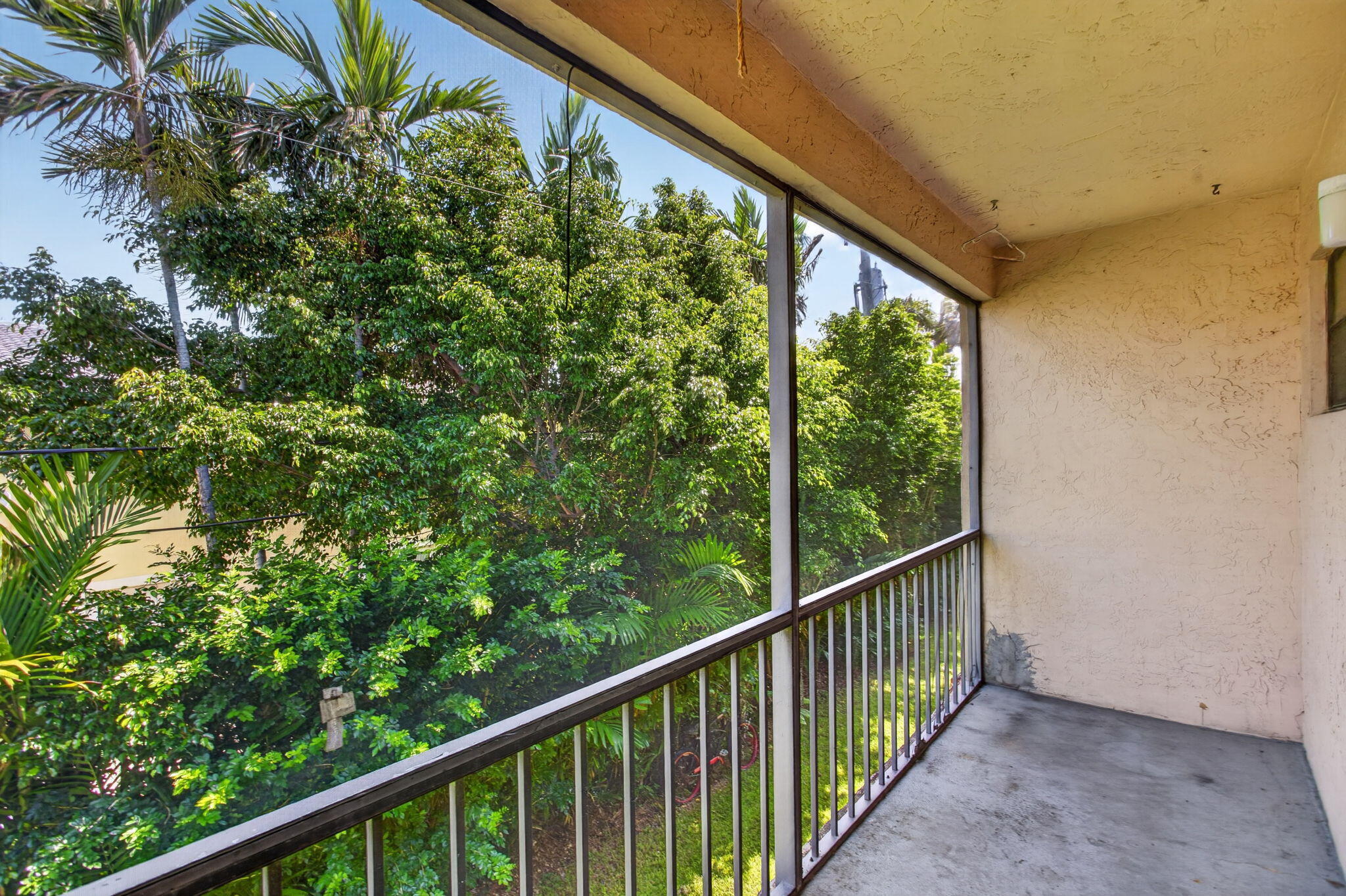 2141 Northeast 42nd Street, Unit 204 Lighthouse Point, FL 33064 - Photo 21 of 24 64-web-or-mls-2141-1300