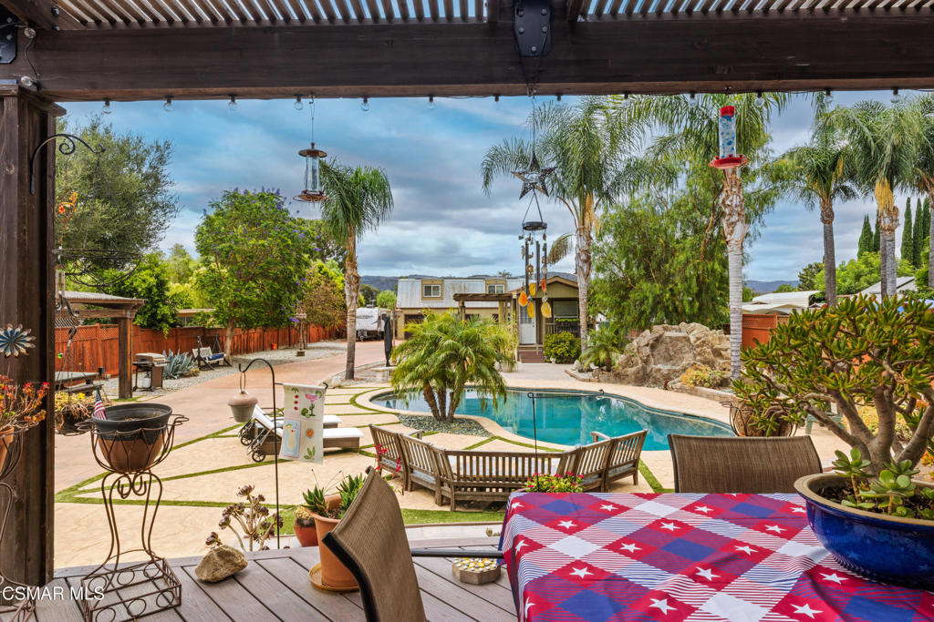 5060 Alta Street Simi Valley, CA 93063 - Photo 9 of 24