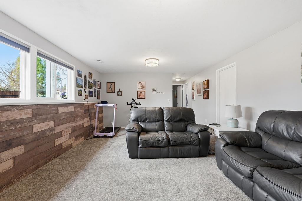 5607 West Comanche Drive Spokane, WA 99208 - Photo 22 of 37