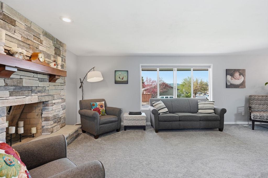 5607 West Comanche Drive Spokane, WA 99208 - Photo 6 of 37