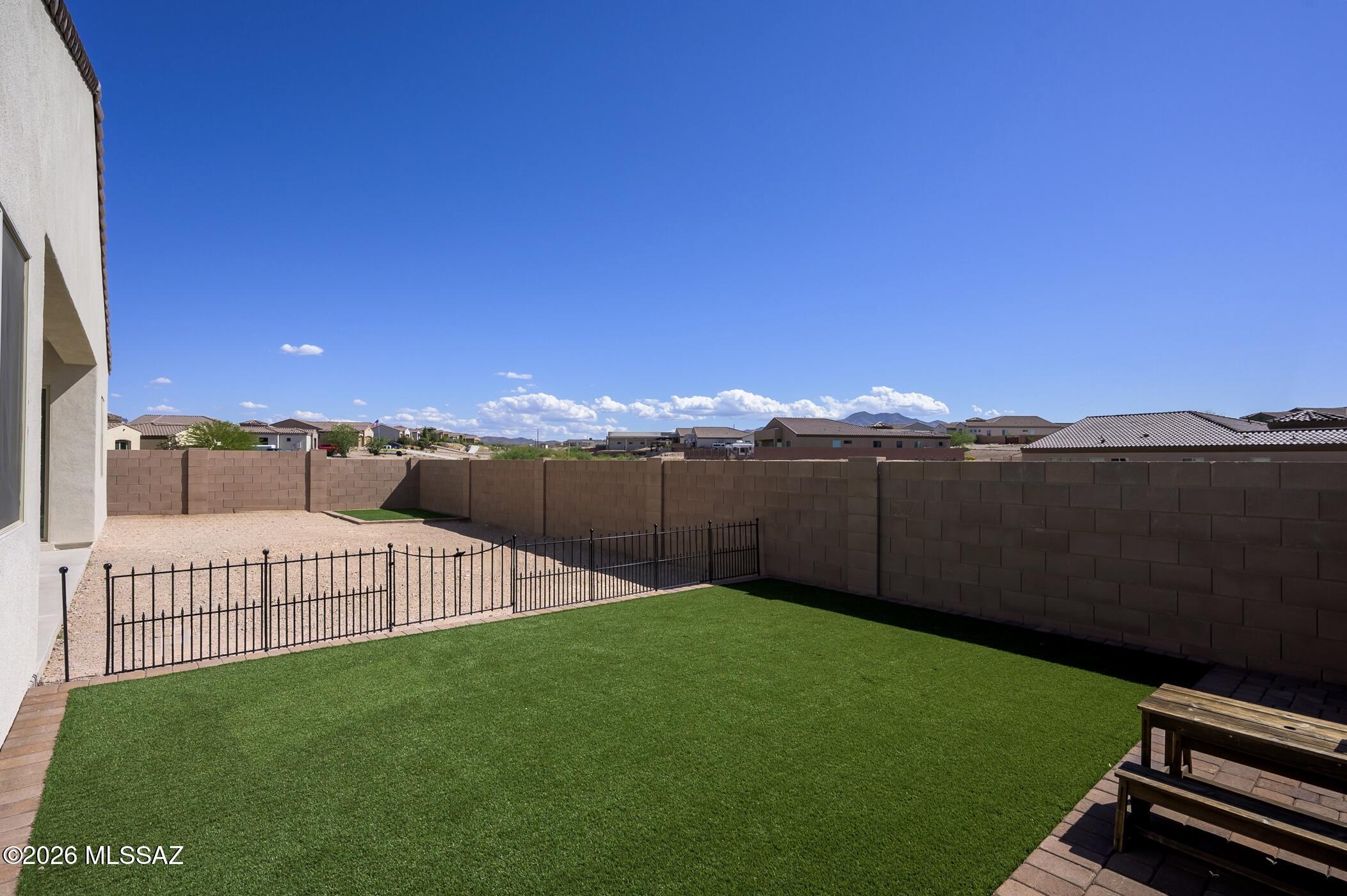 1385 North Blazing Saddle Road Vail, AZ 85641 - Photo 36 of 40