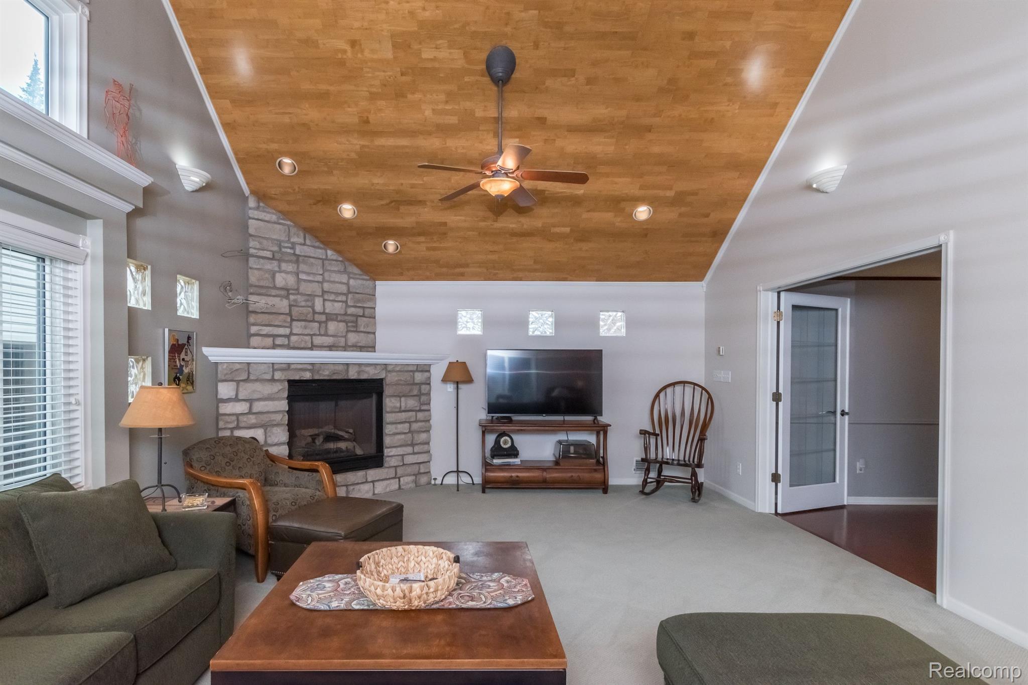 18180 Beverly Road Franklin, MI 48025 - Photo 21 of 58 Gallery Image 21