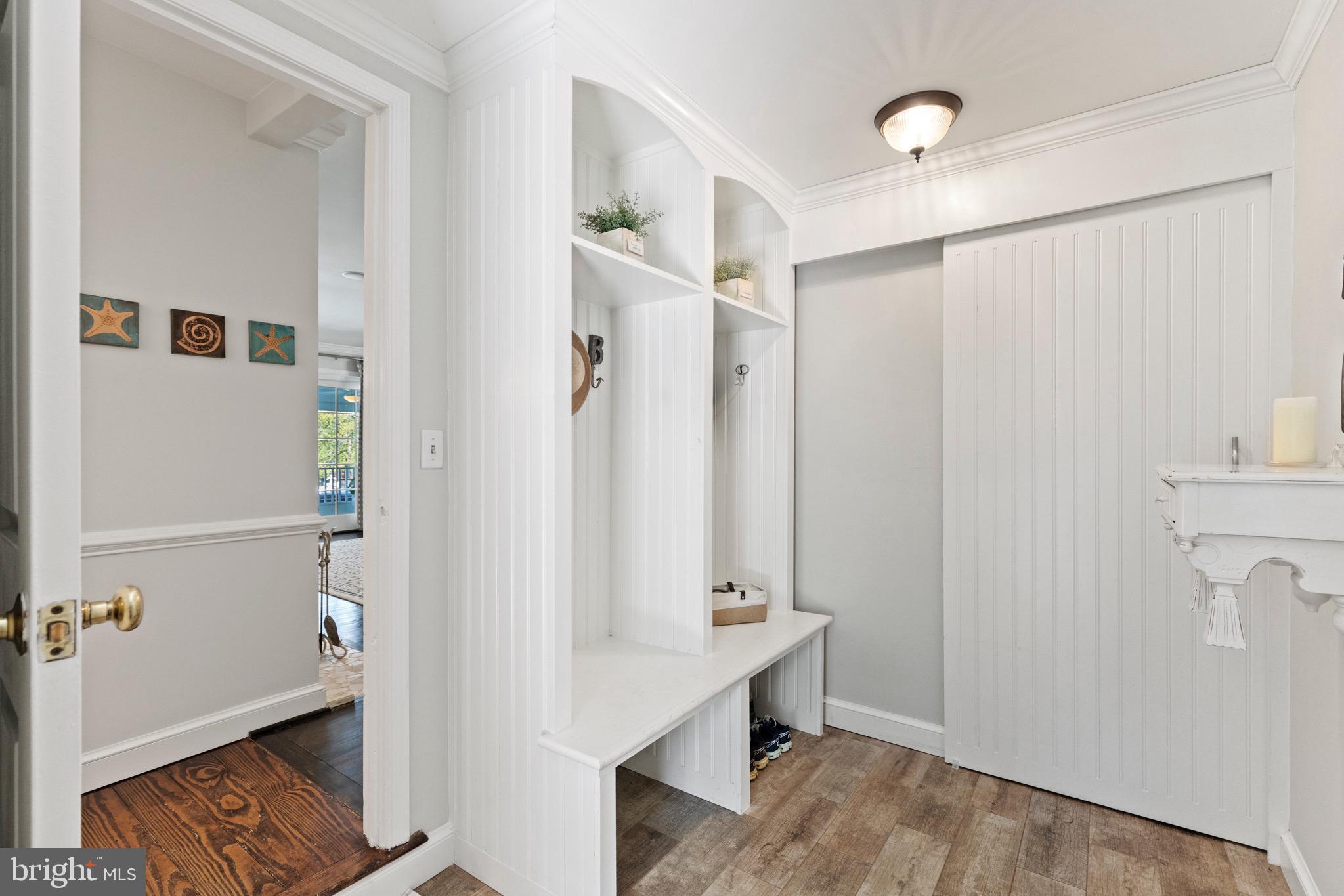 13613 Query Mill Road North Potomac, MD 20878 - Photo 23 of 87 Mud Room