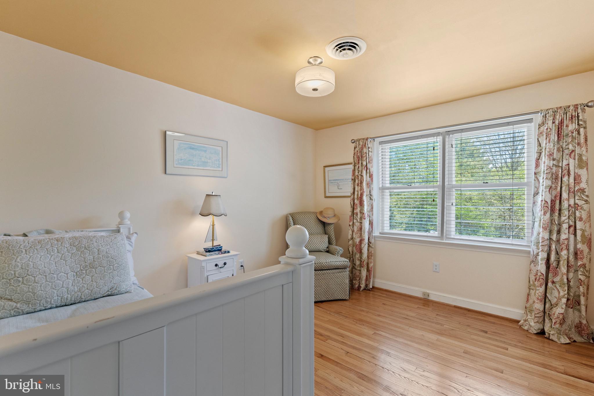 13613 Query Mill Road North Potomac, MD 20878 - Photo 41 of 87 Bedroom