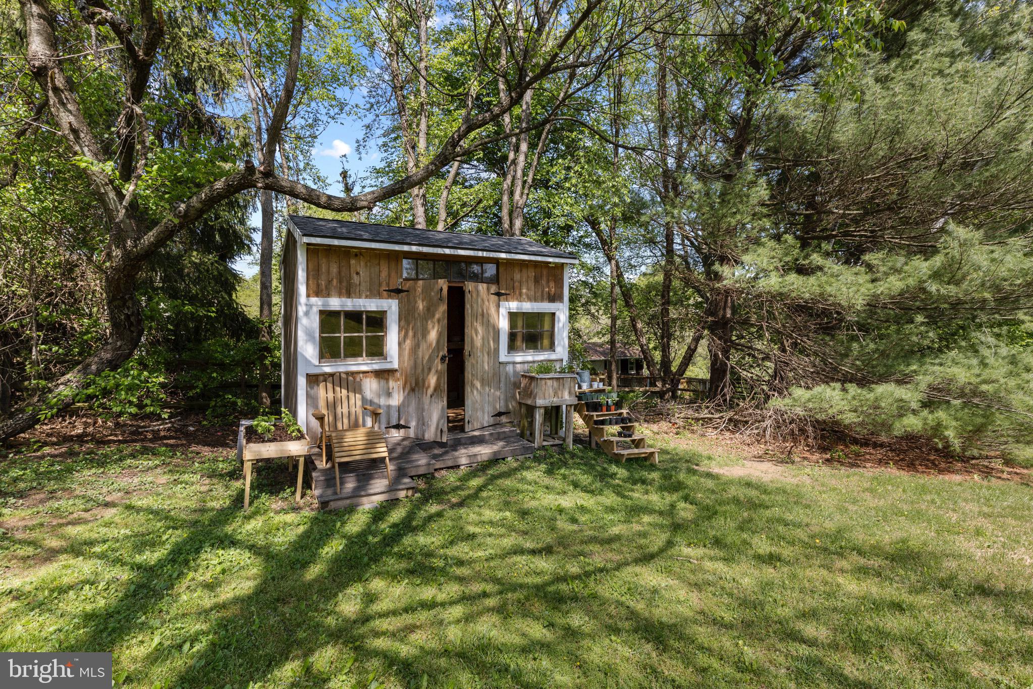 13613 Query Mill Road North Potomac, MD 20878 - Photo 65 of 87 Gardening Shed