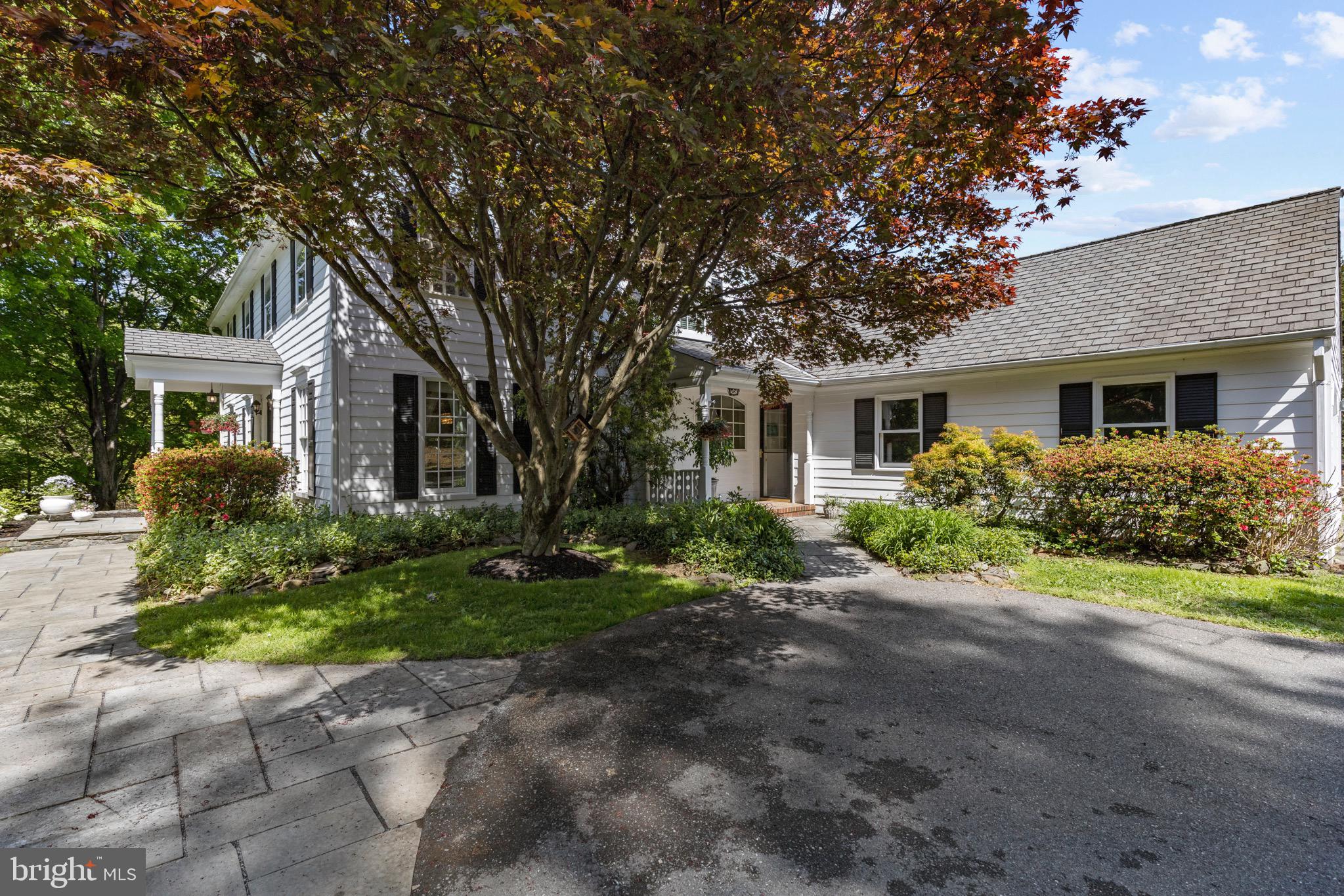 13613 Query Mill Road North Potomac, MD 20878 - Photo 73 of 87 Large Driveway for Parking