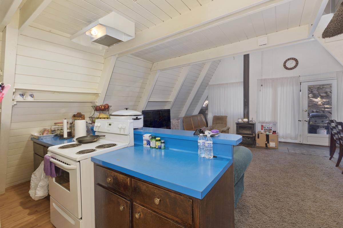 53 Hidden Valley Road Mammoth Lakes, CA 93546 - Photo 18 of 26 Gallery Image 18