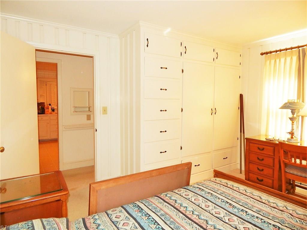 965 Dan Valley Road Madison, NC 27025 - Photo 14 of 30 2nd bedroom with custom-built closet and drawers