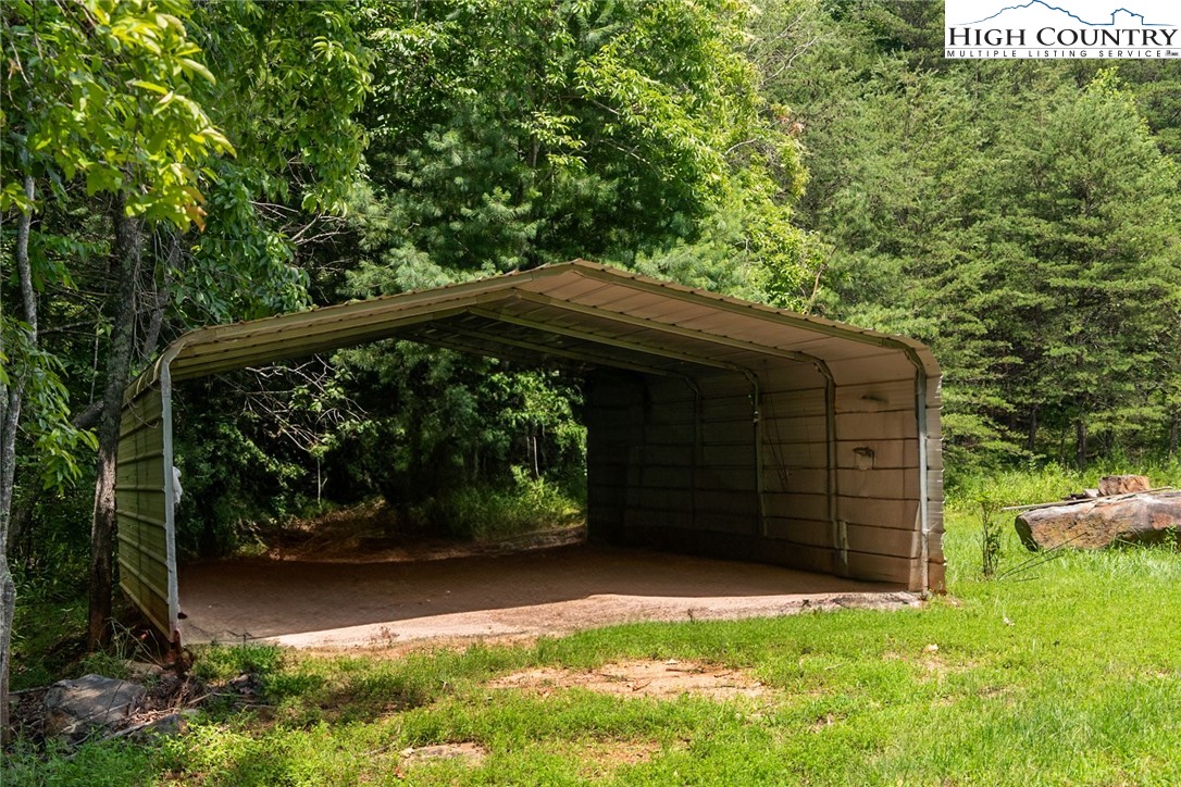 351 Colony Lane Purlear, NC 28665 - Photo 15 of 39 a view of a small garden