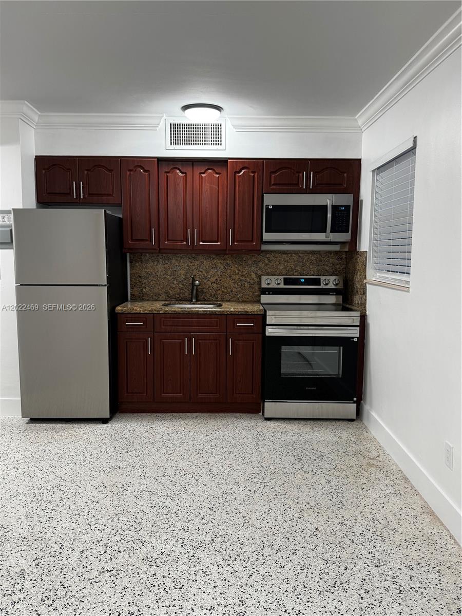 2725 Southwest 25th Street, Unit 1 Miami, FL 33133 - Photo 4 of 12