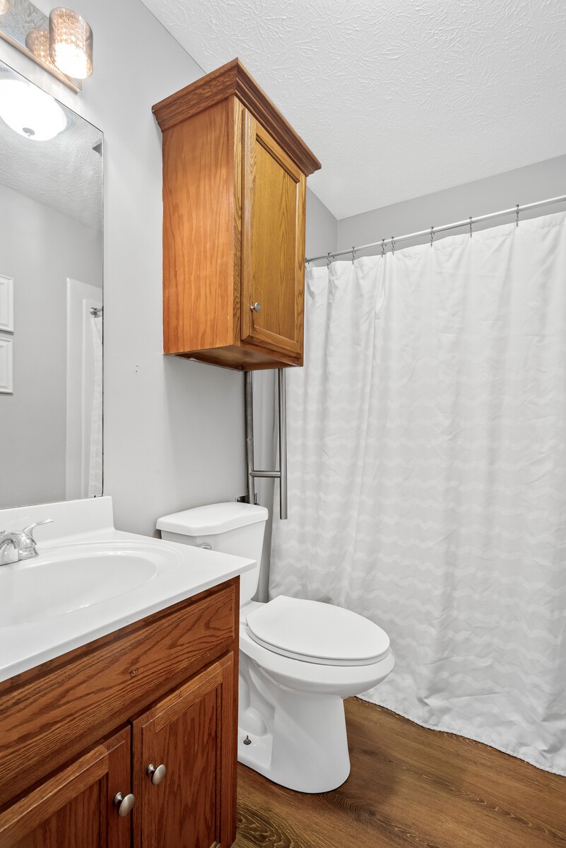 362 Norene Road Lebanon, TN 37090 - Photo 18 of 40 a bathroom with a sink a toilet and shower