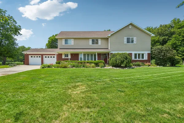 $525,000 | 1092 Rose Road, Petersburg, MI 49270