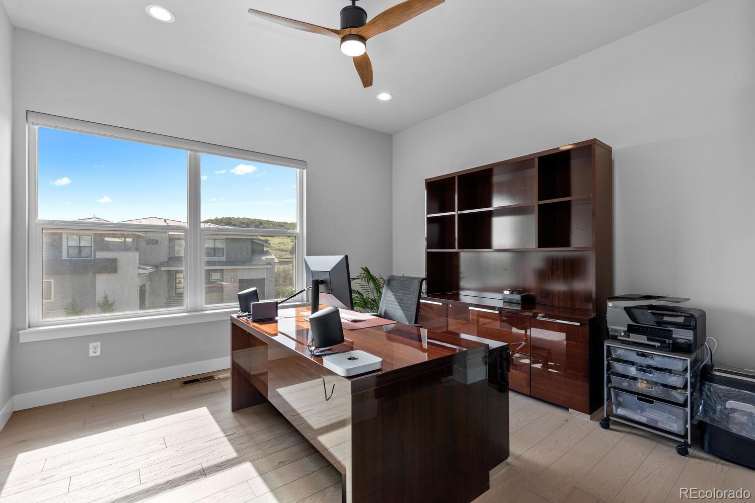 10869 Bluffside Drive Lone Tree, CO 80124 - Photo 23 of 48