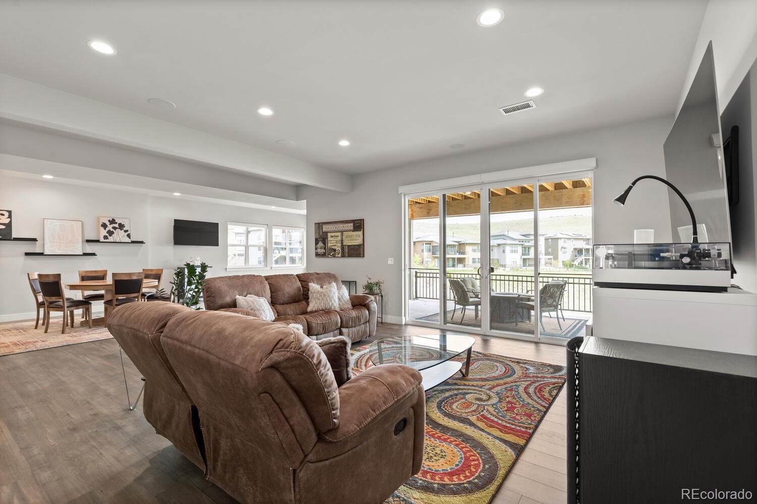 10869 Bluffside Drive Lone Tree, CO 80124 - Photo 40 of 48