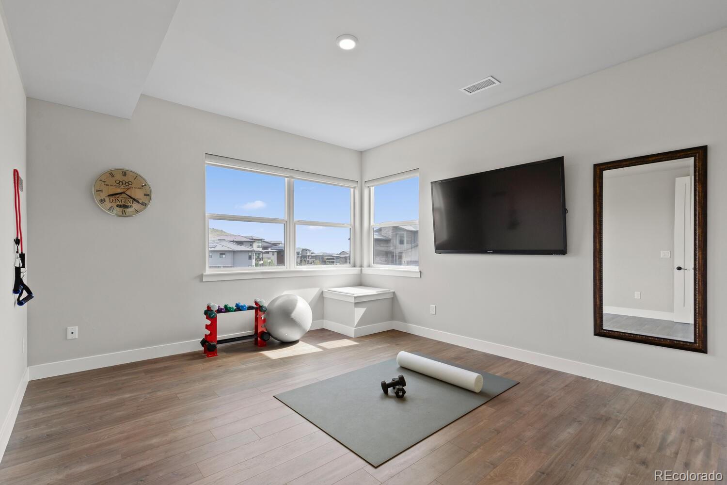 10869 Bluffside Drive Lone Tree, CO 80124 - Photo 43 of 48