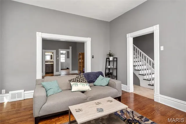 $574,900 | 1133 Talmage Avenue, St. Louis, MO 63110