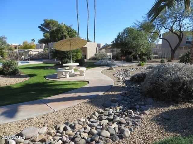4028 East Charter Oak Road Phoenix, AZ 85032 - Photo 12 of 16 20150114190929607486000000-o