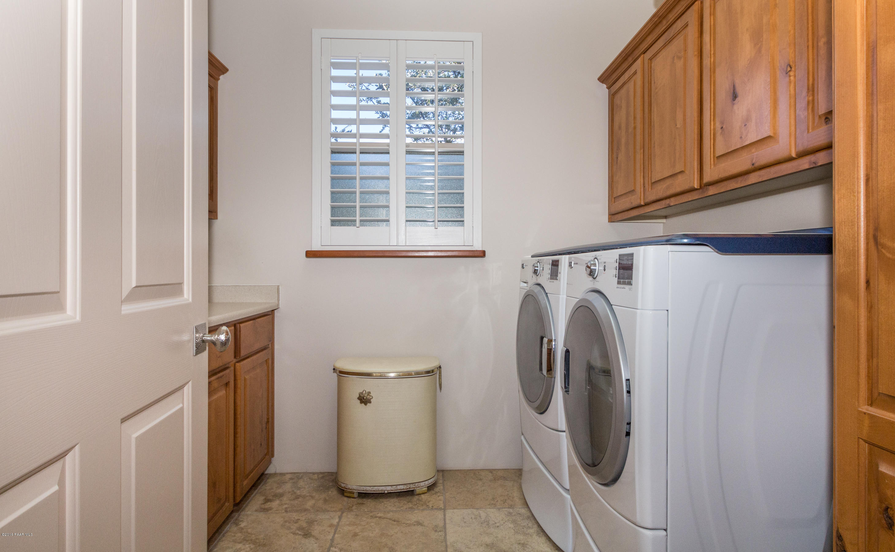 1412 Eureka Ridge Way Prescott, AZ 86303 - Photo 24 of 37 022_Laundry Room