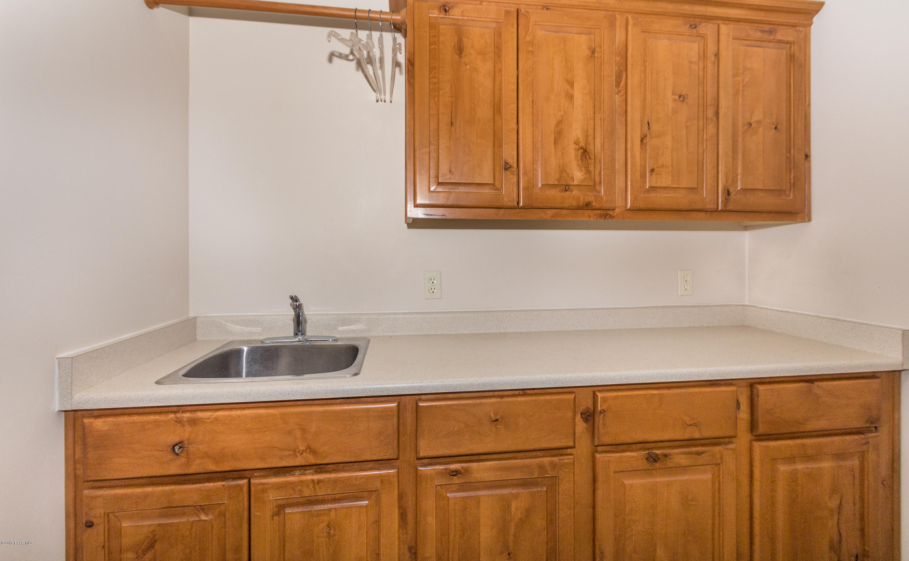 1412 Eureka Ridge Way Prescott, AZ 86303 - Photo 25 of 37 023_Laundry Room