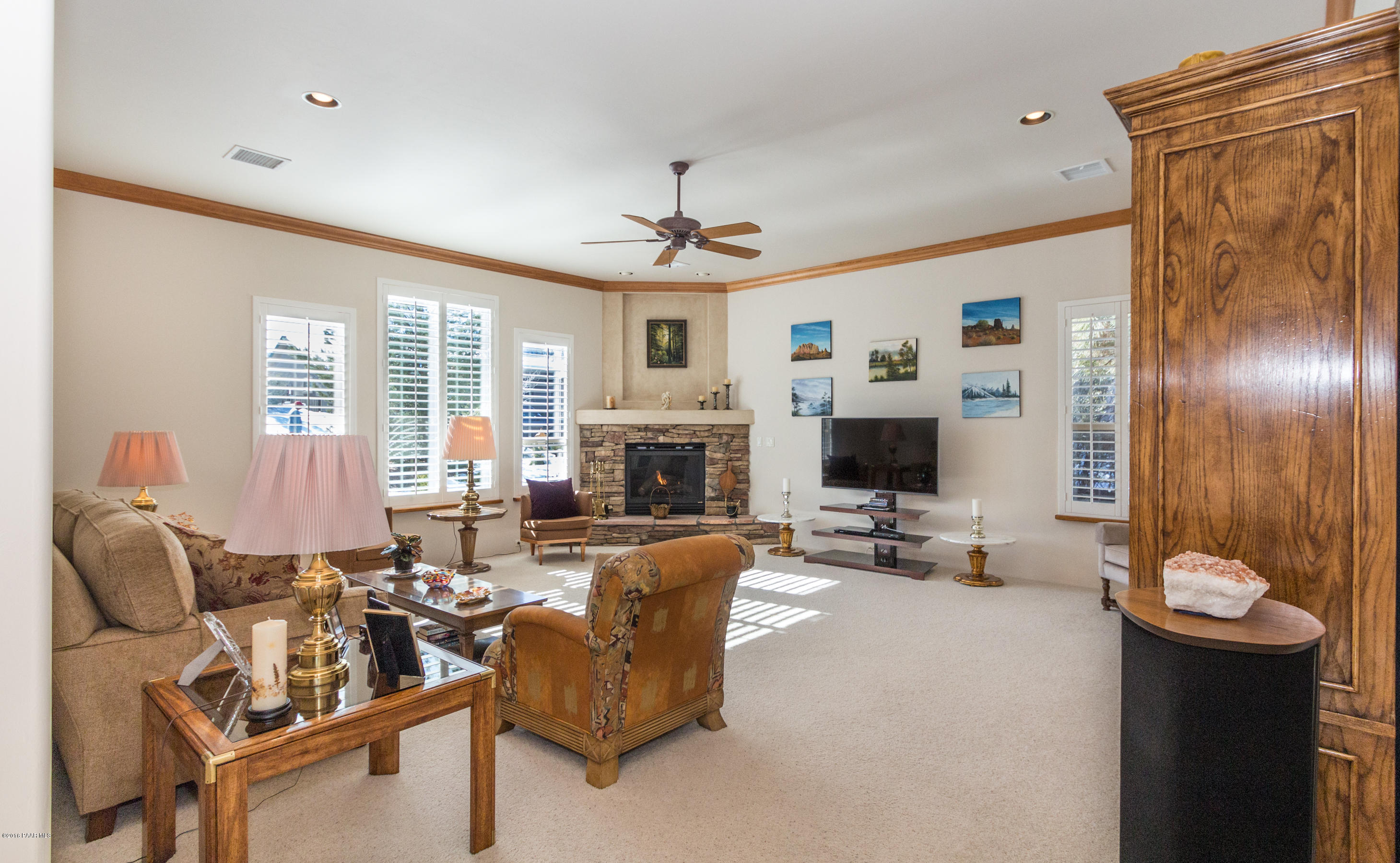 1412 Eureka Ridge Way Prescott, AZ 86303 - Photo 5 of 37 006_Living Room