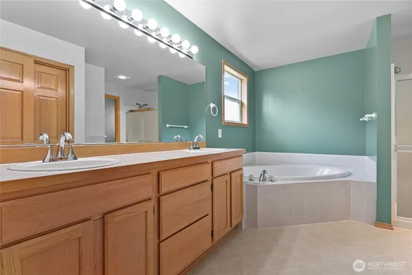 $1,125,000 | 15626 4th Avenue Northwest, Arlington, WA 98223