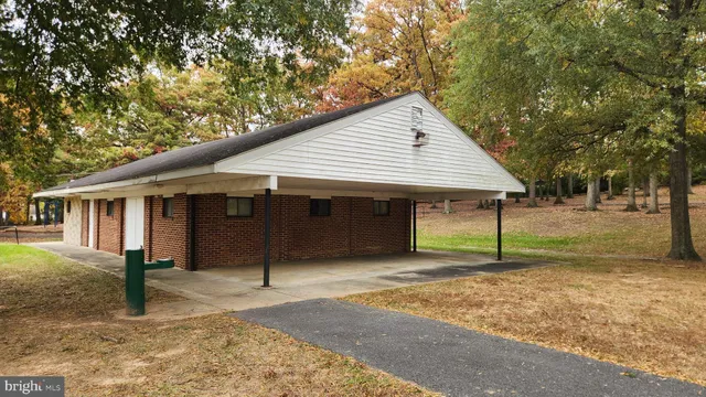 a view of outdoor space