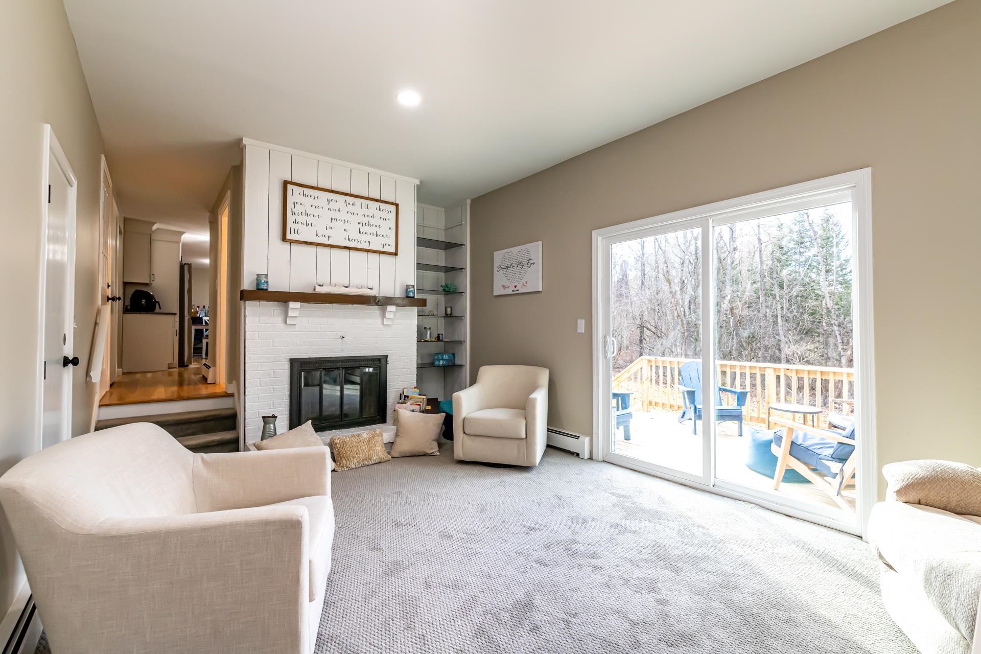 147 Liberty Hill Road Bedford, NH 03110 - Photo 7 of 32 Gallery Image 7
