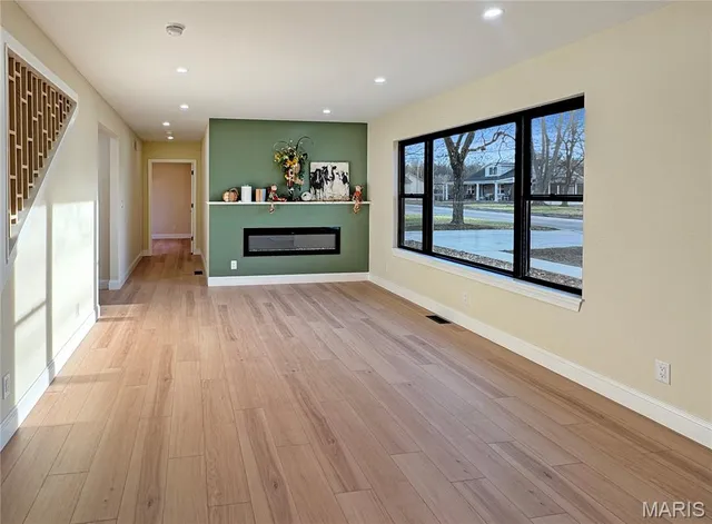 $599,900 | 1716 Pottery Road, Washington, MO 63090