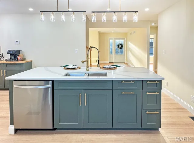 $599,900 | 1716 Pottery Road, Washington, MO 63090