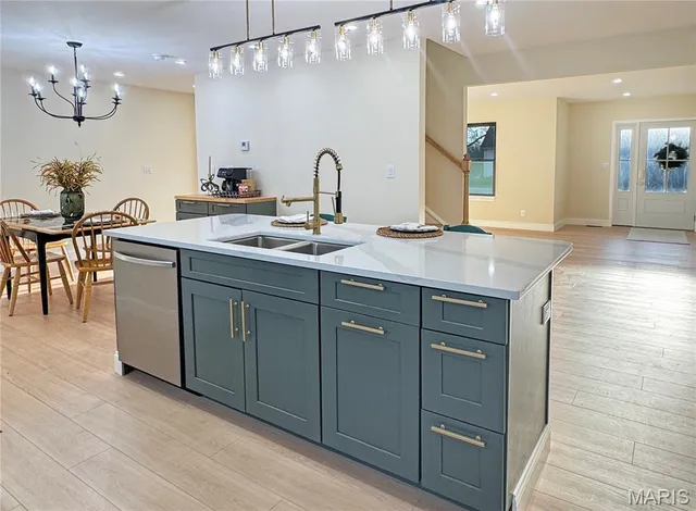 $599,900 | 1716 Pottery Road, Washington, MO 63090