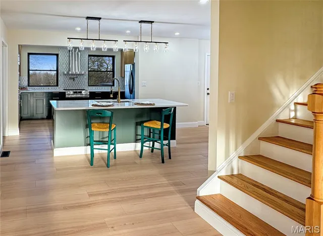 $599,900 | 1716 Pottery Road, Washington, MO 63090