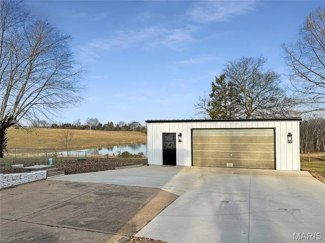 $599,900 | 1716 Pottery Road, Washington, MO 63090