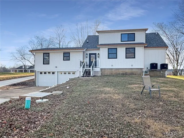 $599,900 | 1716 Pottery Road, Washington, MO 63090