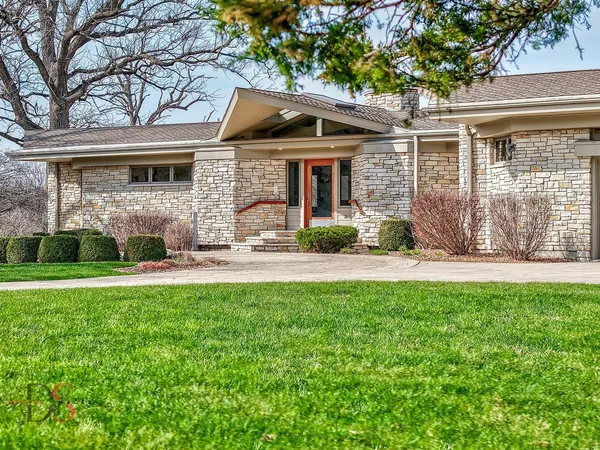 $635,000 | 2778 East 1779th Road, Ottawa, IL 61350