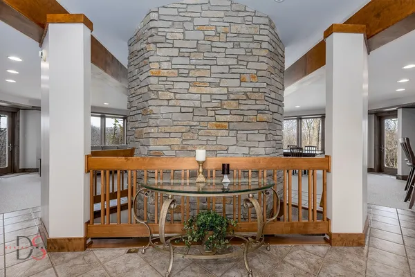 $635,000 | 2778 East 1779th Road, Ottawa, IL 61350