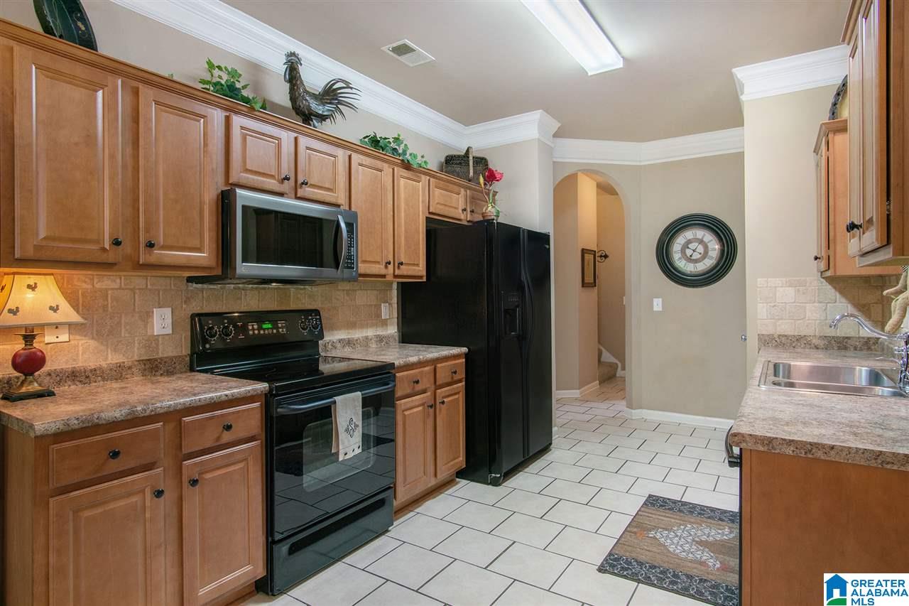 608 Barkley Circle Alabaster, AL 35007 - Photo 9 of 45